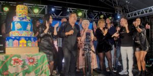 Aniversário de Erasmo Ávila: Comemoração conta com presenças importantes e muita alegria compartilhada.